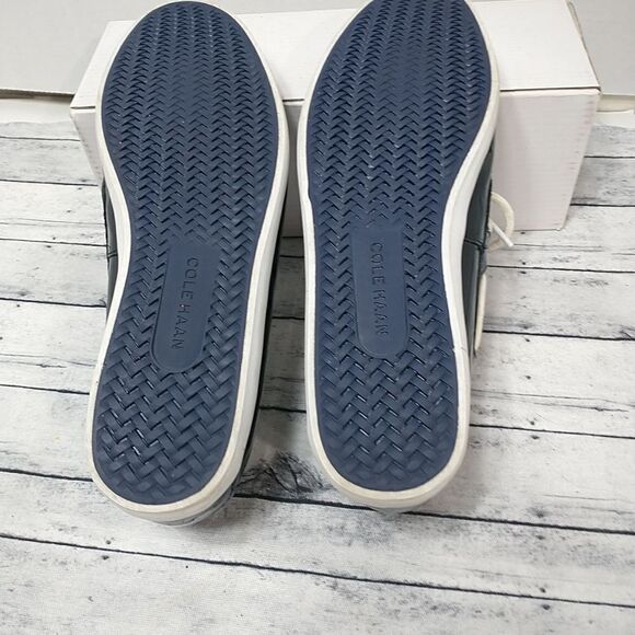 Cole Haan  Women's Patent Leather Navy Slip on Loafer Shoes, Size 8.5B - Picture 7 of 9